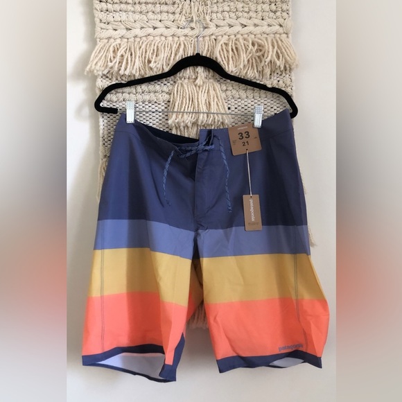 NWT Patagonia Mens Hydropeak Boardshorts 21” in The Point: Current Blue 33 Waist - Picture 1 of 6